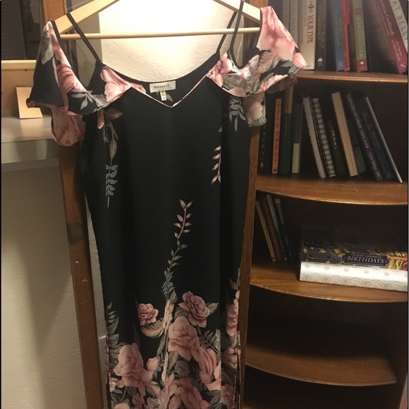 Mid length dress - Picture 5 of 5
